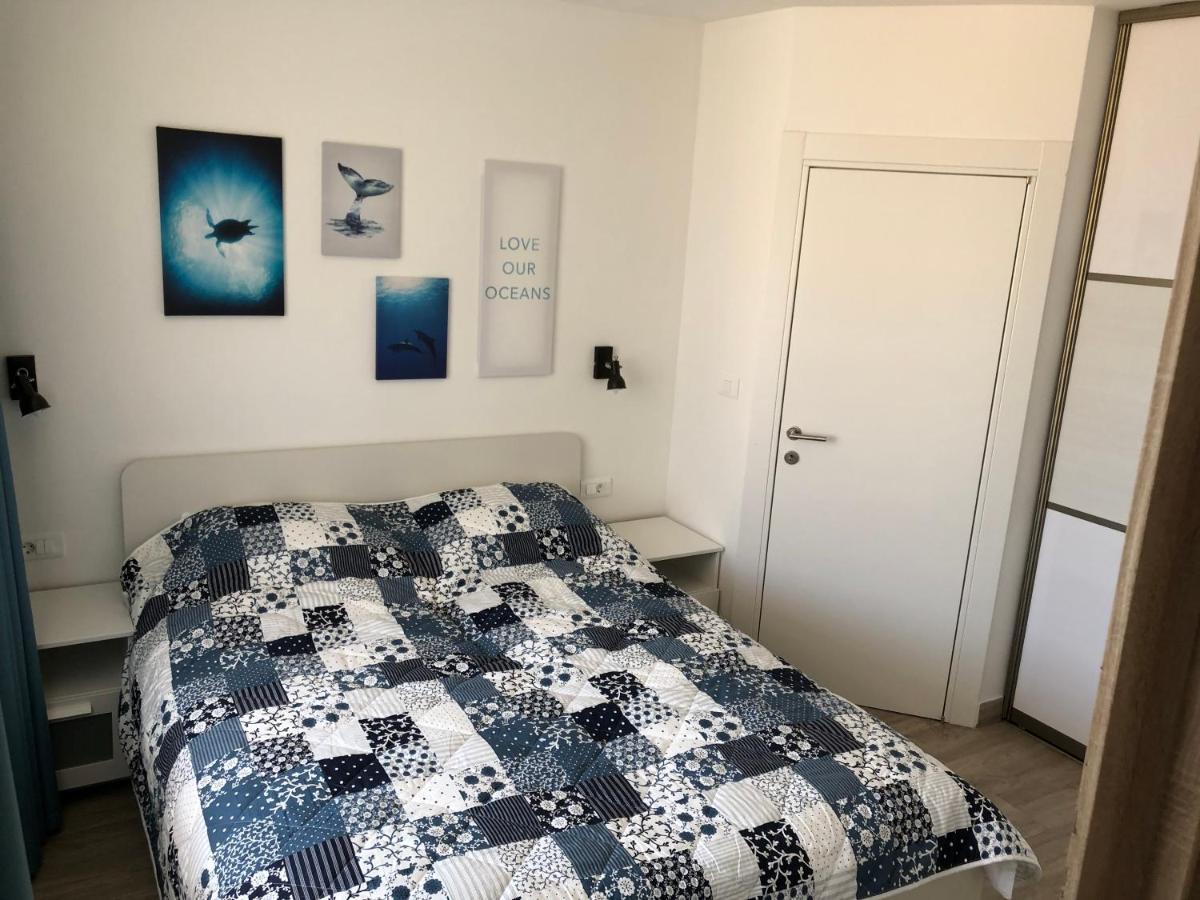 Pula Center Seaview Apartment Extérieur photo