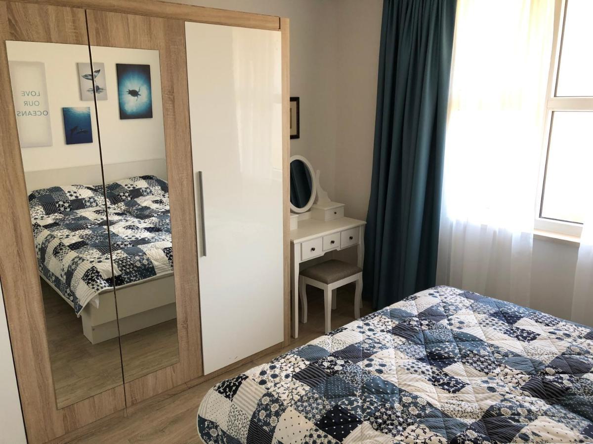 Pula Center Seaview Apartment Extérieur photo
